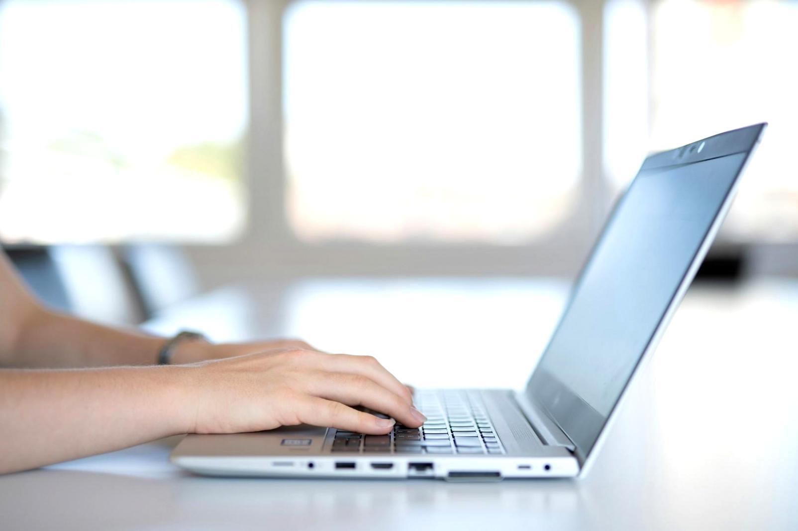 Outils d'analyse financière et tableaux de bord personnalisés